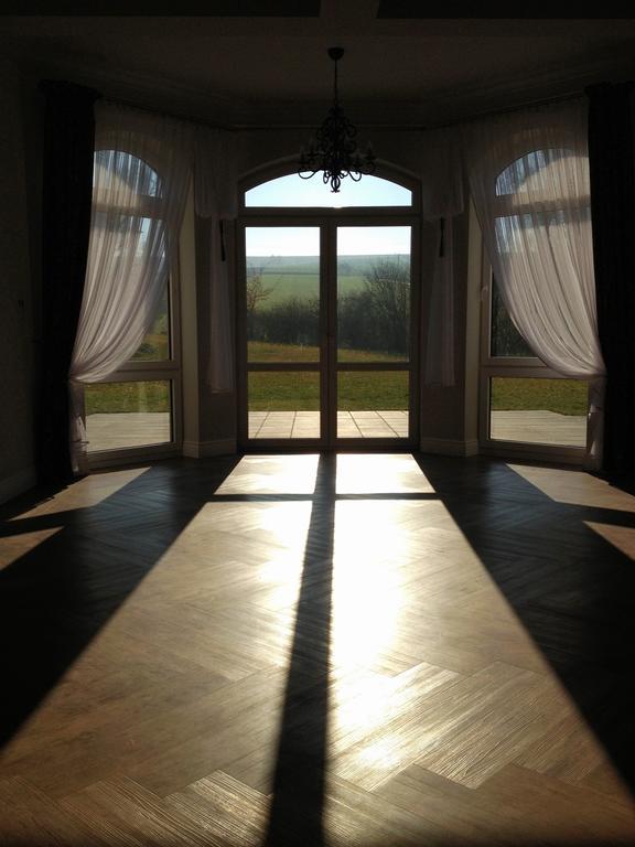Bed and Breakfast Prestige Wierzchowisko Экстерьер фото